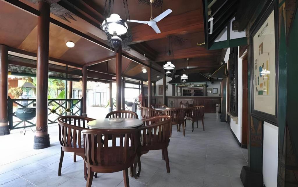 Hotel Batik Yogyakarta Eksteriør billede