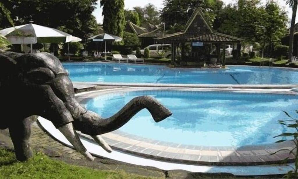 Hotel Batik Yogyakarta Eksteriør billede