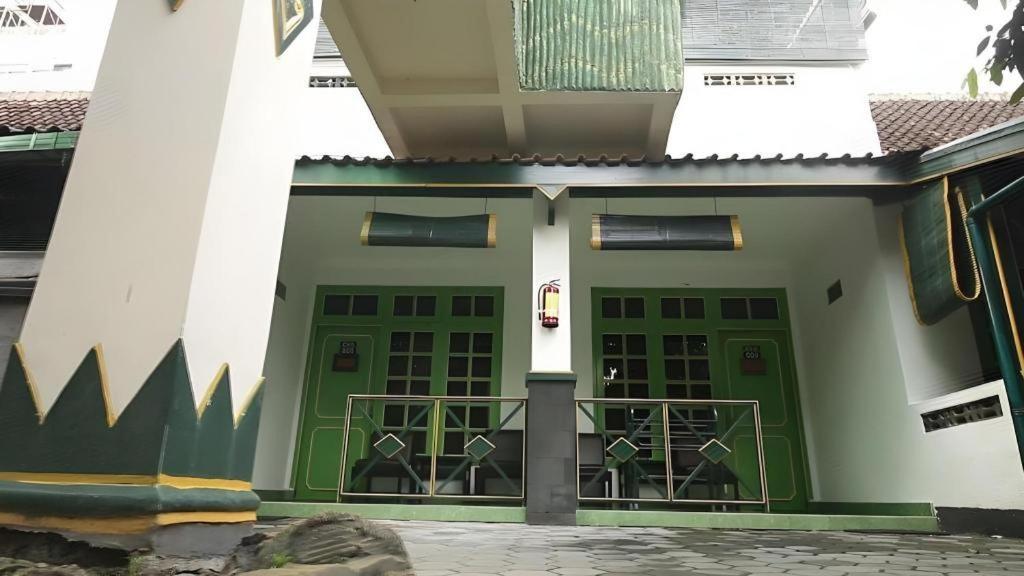 Hotel Batik Yogyakarta Eksteriør billede