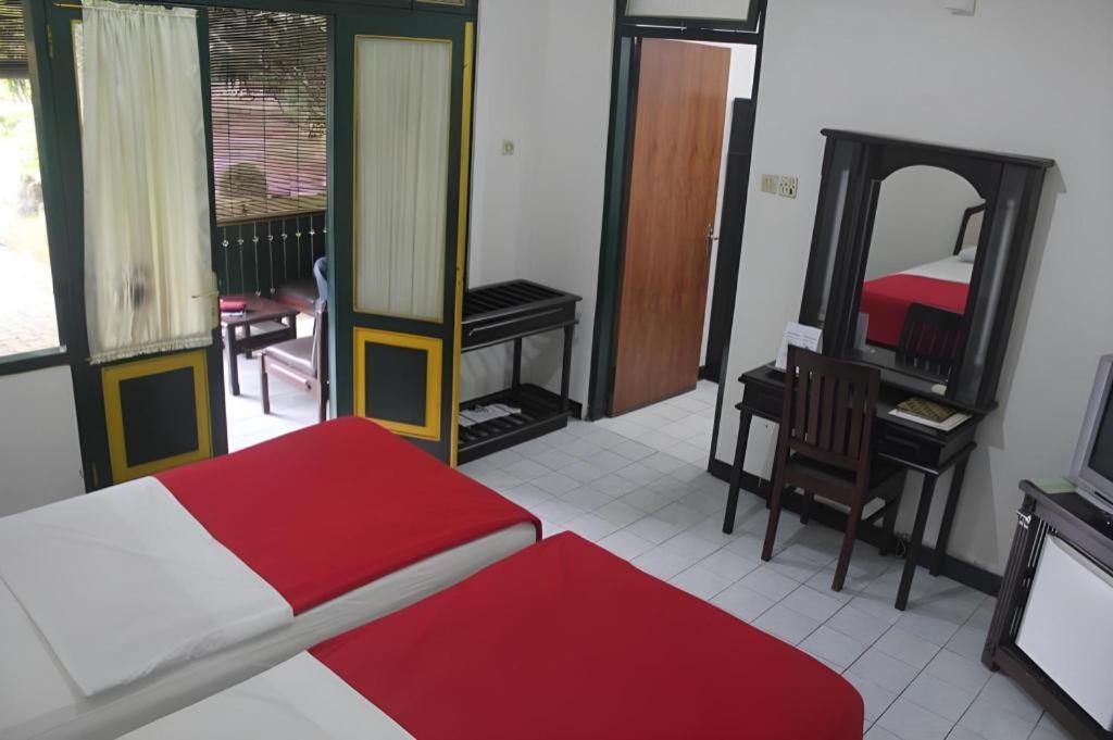 Hotel Batik Yogyakarta Eksteriør billede