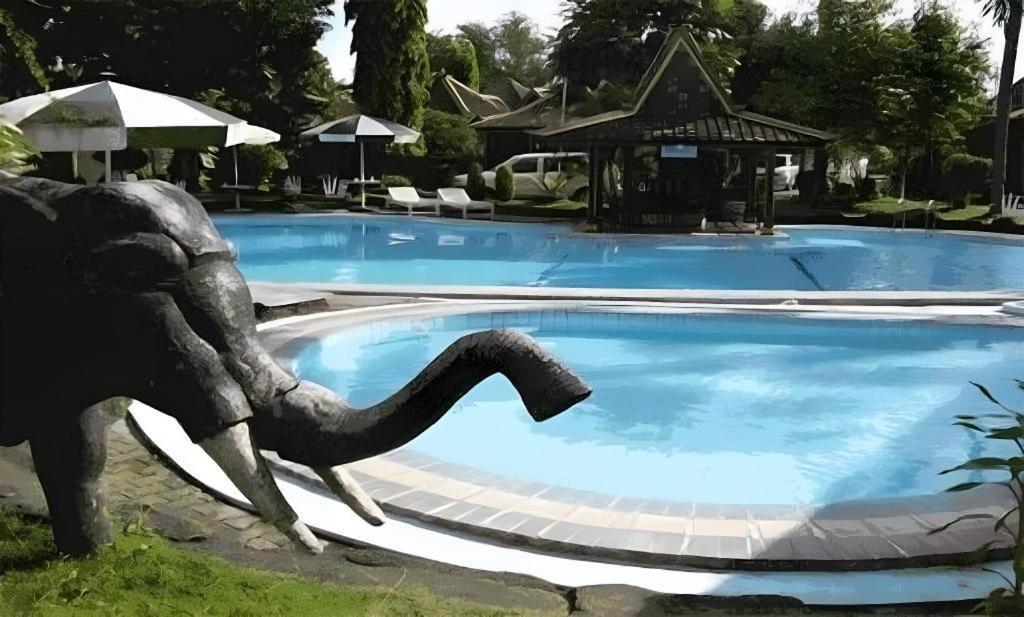 Hotel Batik Yogyakarta Eksteriør billede