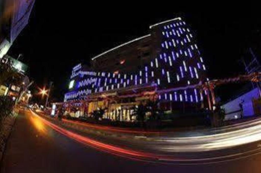 Hotel Batik Yogyakarta Eksteriør billede