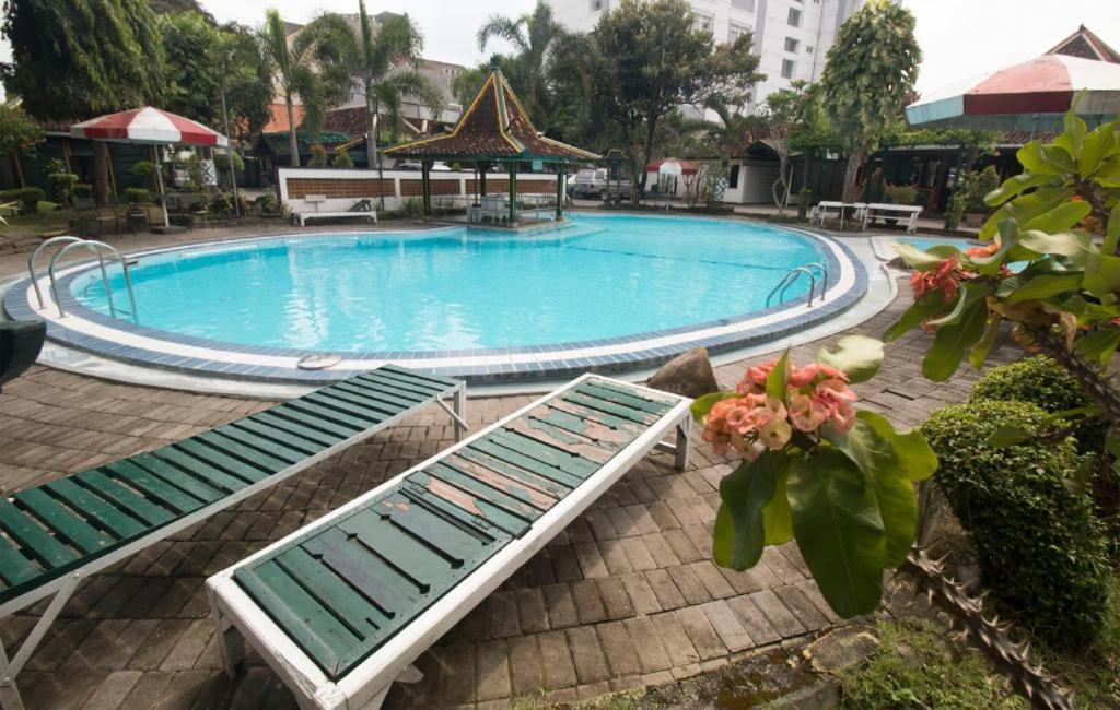 Hotel Batik Yogyakarta Eksteriør billede